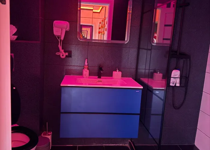 Relax Regim * بوخارست