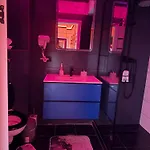 Relax Regim * ブカレスト